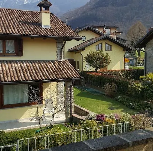 A Due Passi Dalla