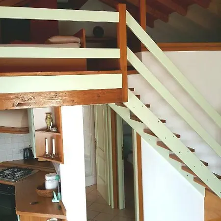 A Due Passi Dalla בית נופש